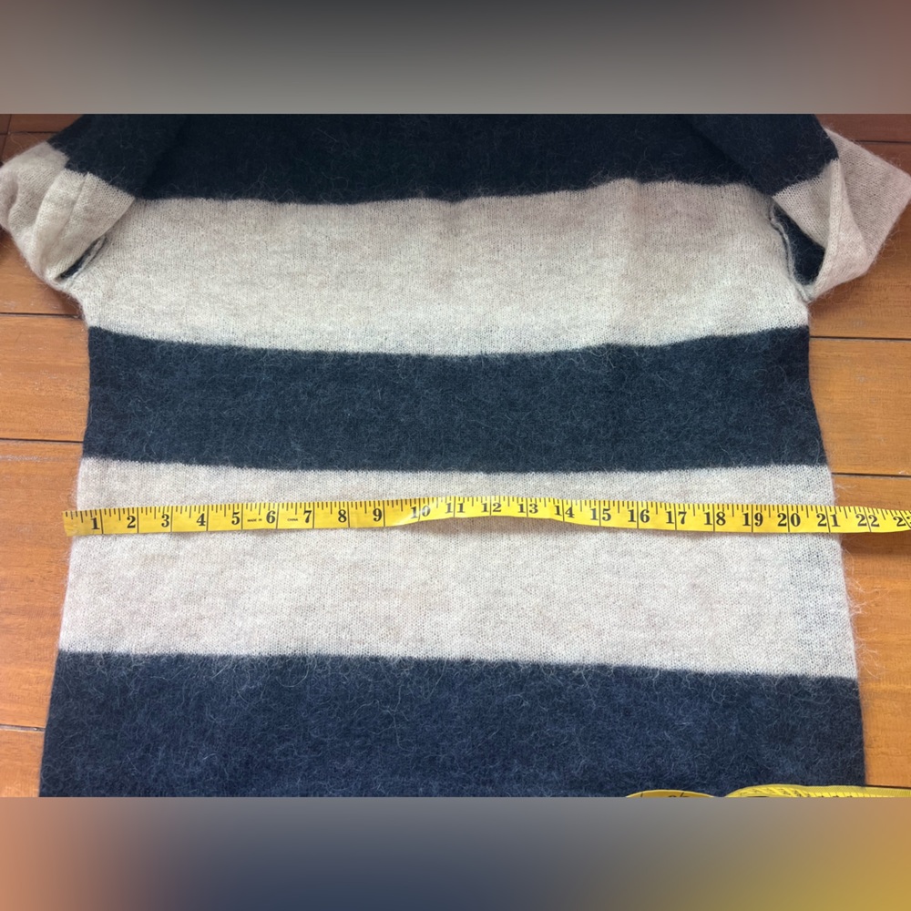 Pam And Gela Alpaca Blend Blue and Cream Striped Sweater Relaxed Fit Bateau Neck - Picture 10 of 11